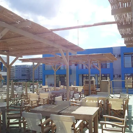 Blue Mamaia